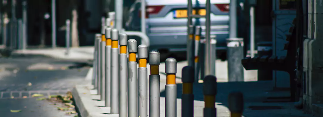 Safe and Convenient Retractable Barrier Column Systems for Properties in Davie, FL